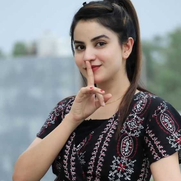 Goregaon Escorts & Call Girls in Jogeshwari